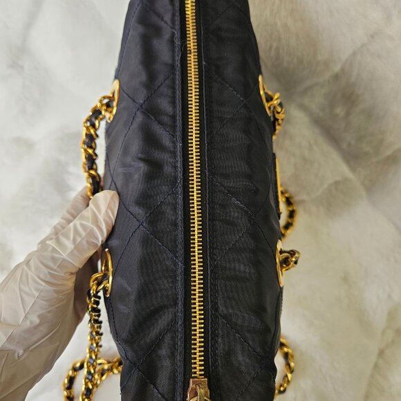 Authentic Prada Tessuto Catena Nylon Quilted Chain Shoulder Bag in Black - Picture 12 of 17